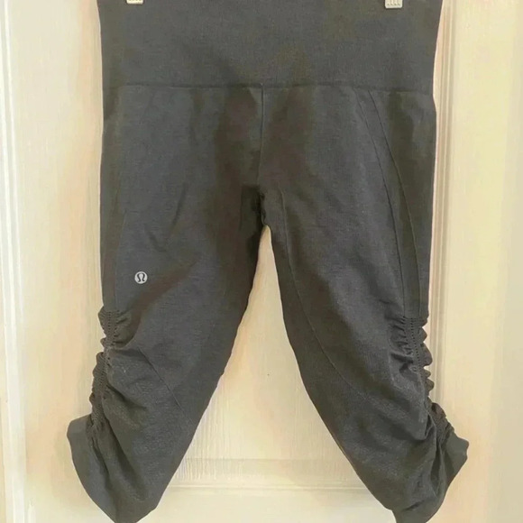 Lululemon In The Flow Crop Charcoal Seamless Pants - Picture 6 of 8